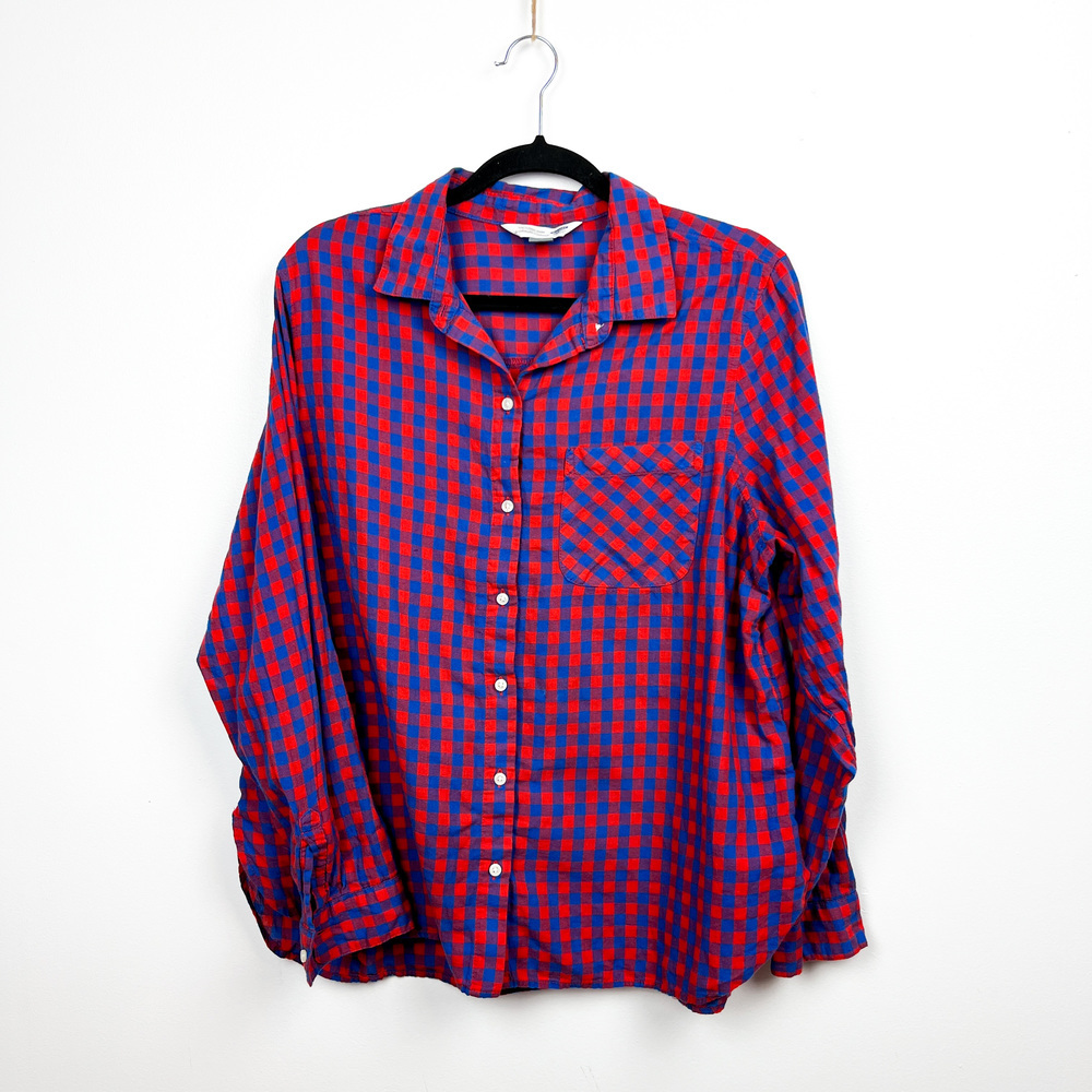 Old Navy Plaid Checker Patterned Red & Blue Button-Up Long Sleeve